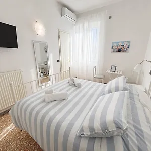  Bed & Breakfast A Casa Di Mario E Nene Italy